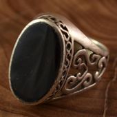 טבעת וינטג שחורה 1904